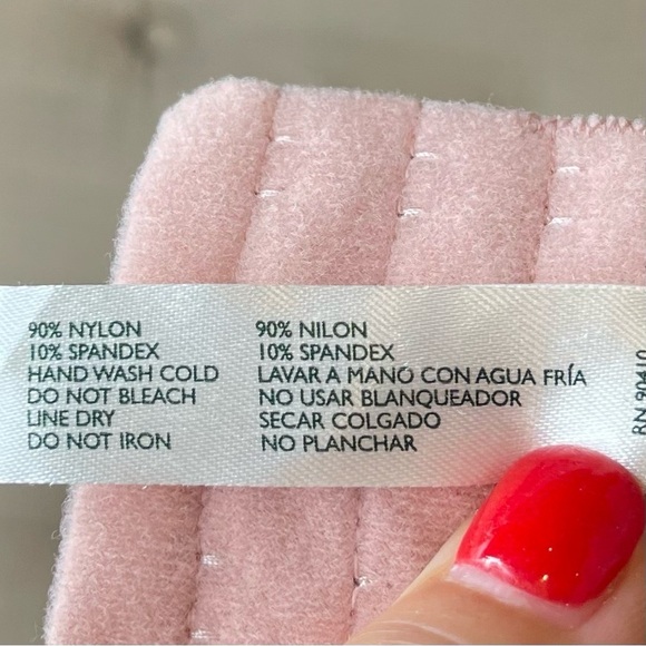 X:  Laura Ashley Lot of 2 Light and Dark Pink Lacy Bra Sz 40D - Picture 10 of 11